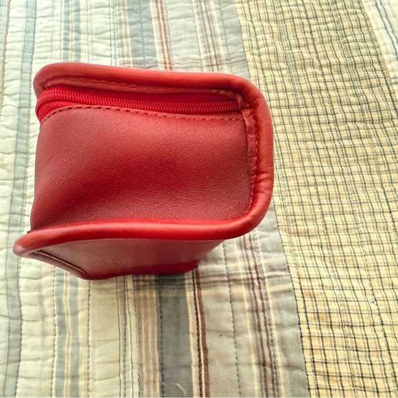 Vintage Coach Chubby Cosmetic/Travel Case - Red (#6925) - Picture 4 of 10